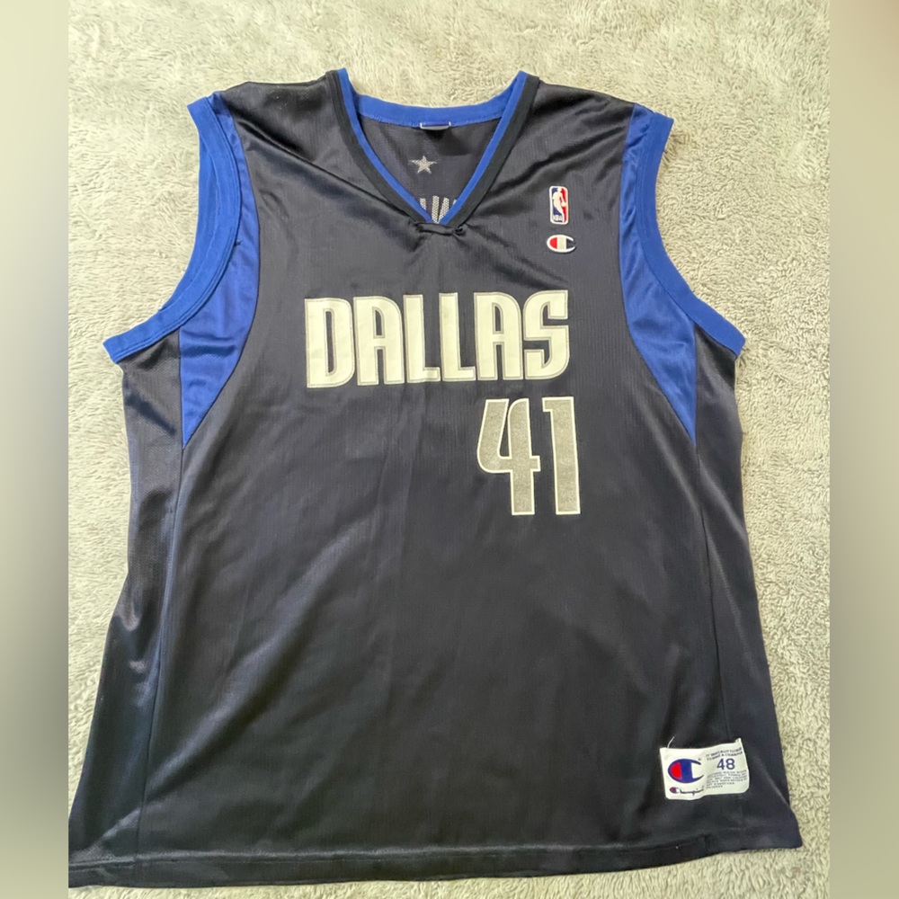 Champion Blue and Black Athletic Jersey Dirk Nowitzki #41 XL size 48
